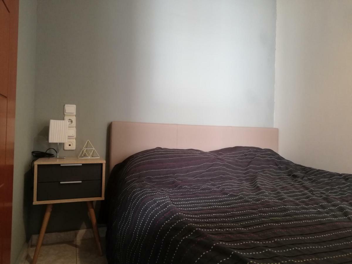 Cosy Apartment Патра Екстериор снимка
